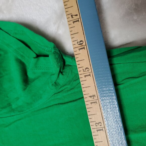 NWOT "I Love Shenanigans" Green Graphic T-Shirt Womens Large 100% Cotton - Picture 7 of 11